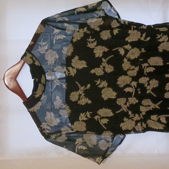 Lulu's Black Floral Dress - Picture 2 of 4